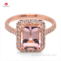 18 Karat Rose Gold überzogener Kissen Morganit Moissanite Ring